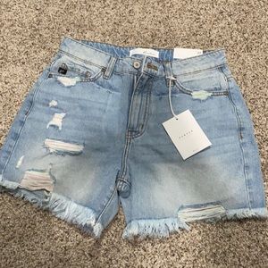 Distressed High Rise KanCan Jean Shorts - size 7/27